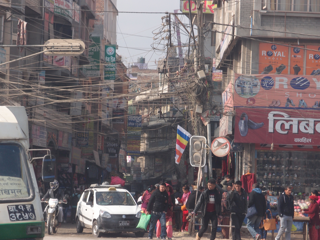 2018-01-14 12 Uhr - Fahrt nach Swayambu (Video) 